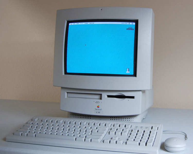 File:Macintosh-LC-575.jpg
